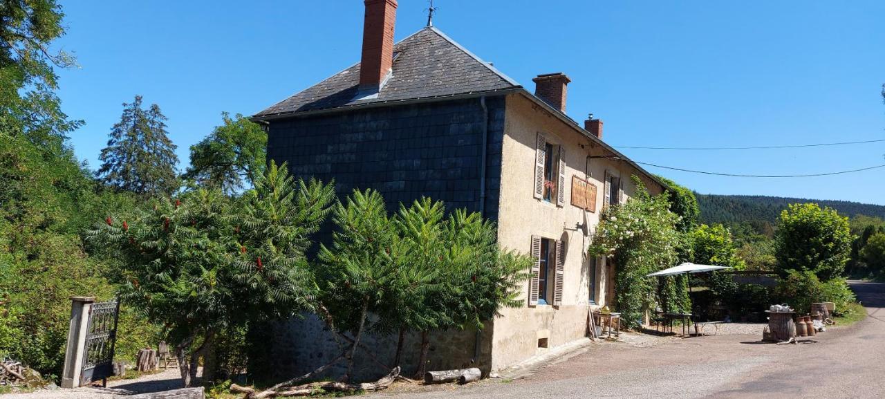 Chambres D'Hotes A L'Etang D'Yonne Arleuf Bagian luar foto