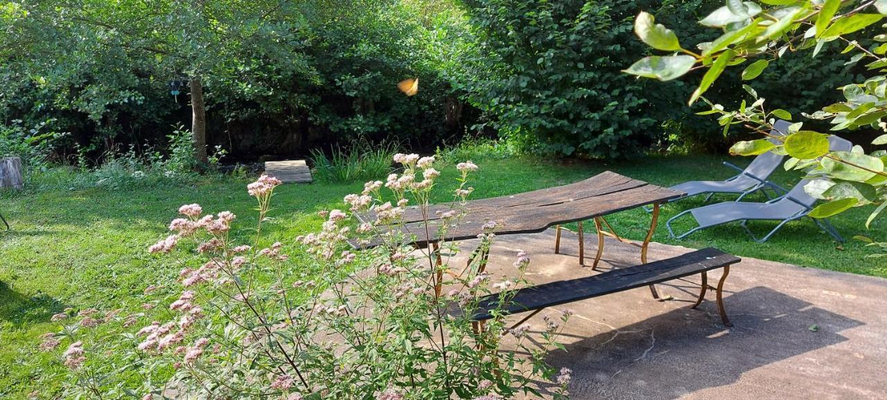 Chambres D'Hotes A L'Etang D'Yonne Arleuf Bagian luar foto